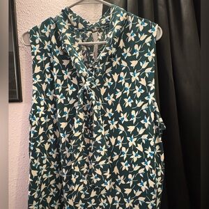 Ann Taylor Floral Sleeveless Blouse - Green and White